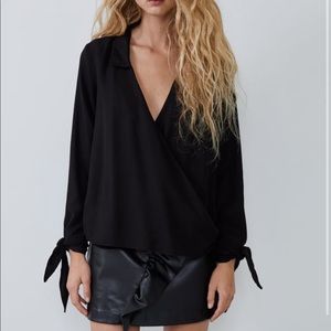 NWT! Size S Zara top